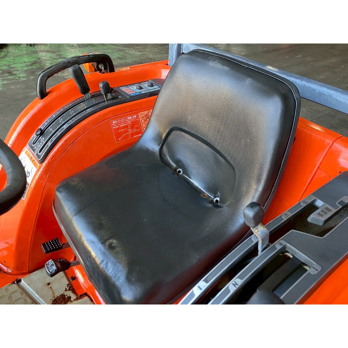 Tracteur Kubota GT3 1357h