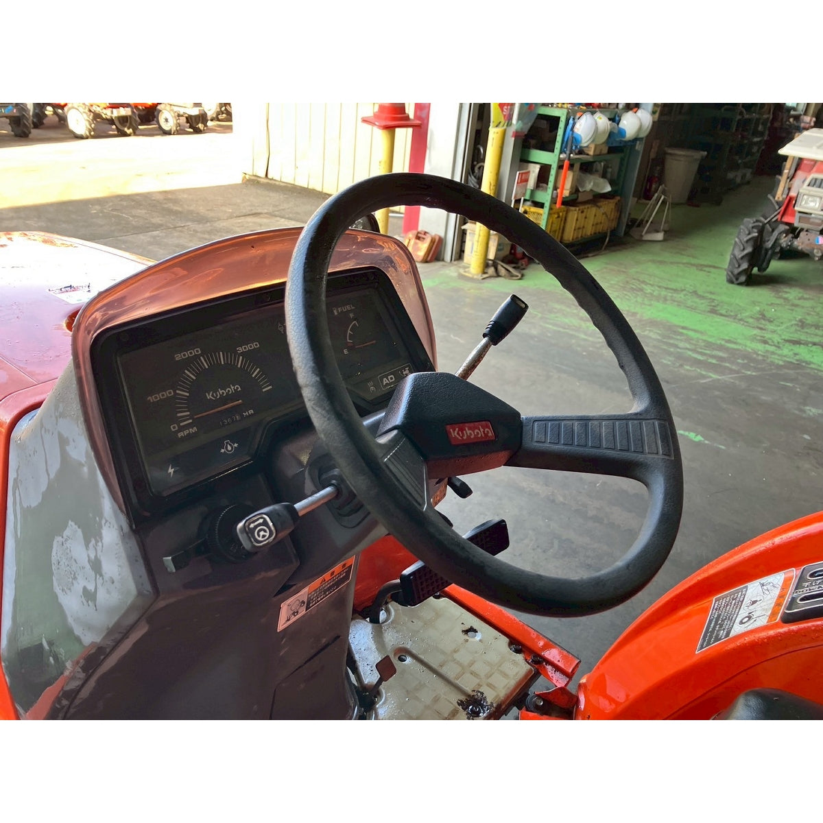 Tracteur Kubota GT3 1357h