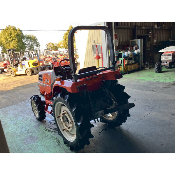 Tracteur Kubota GT3 1357h