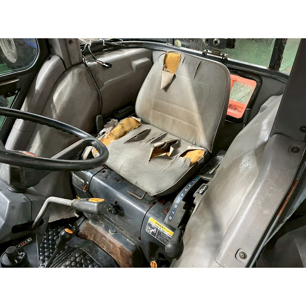 Tracteur Hinomoto NX320D 4282h
