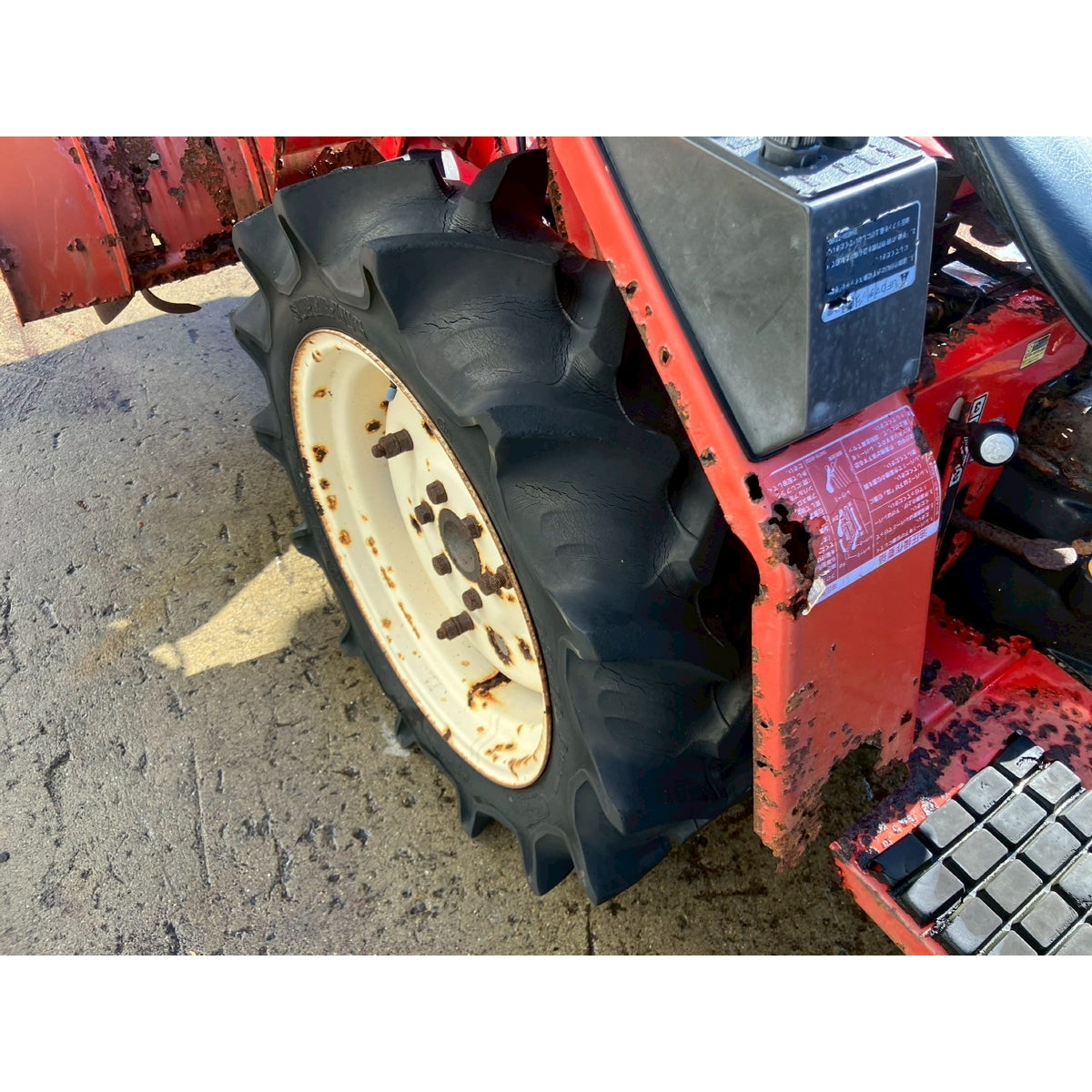 Tracteur Yanmar F16D 1385h