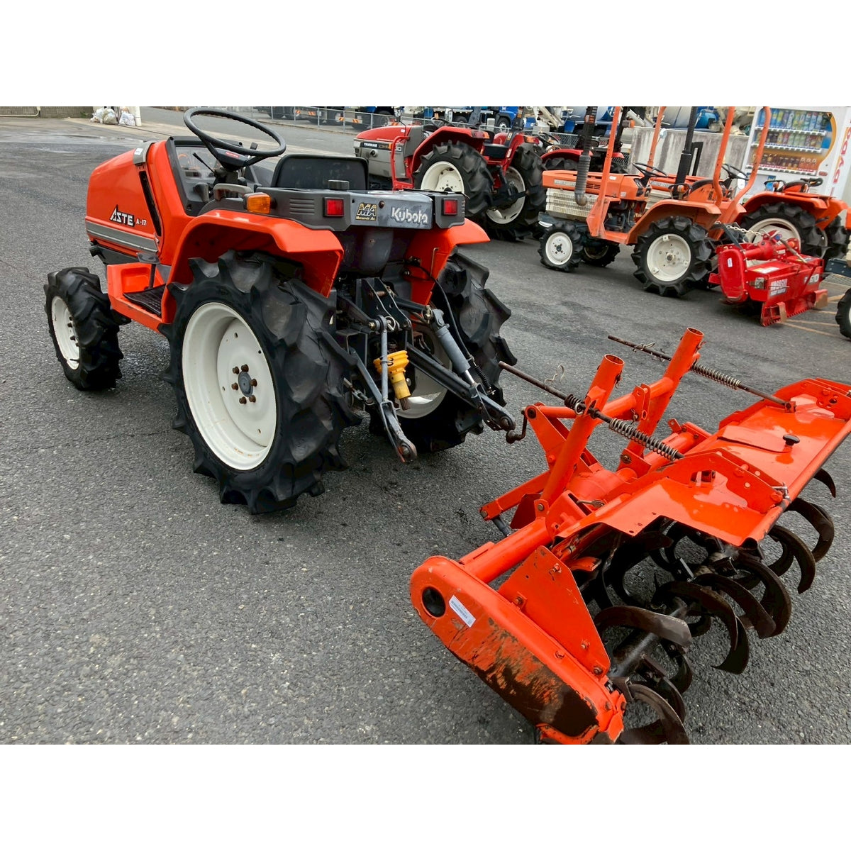Tracteur Kubota A-17D 1131h