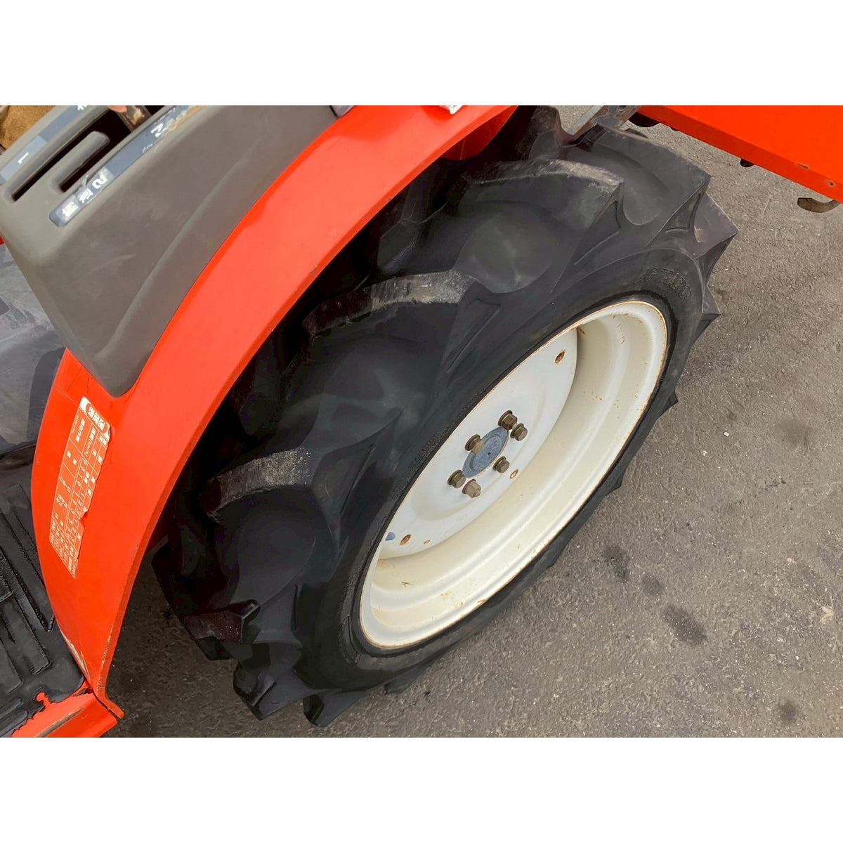Tracteur Kubota GB18 1986h