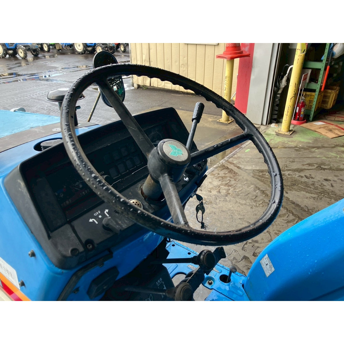 Tracteur Mitsubishi MT2201 1454h