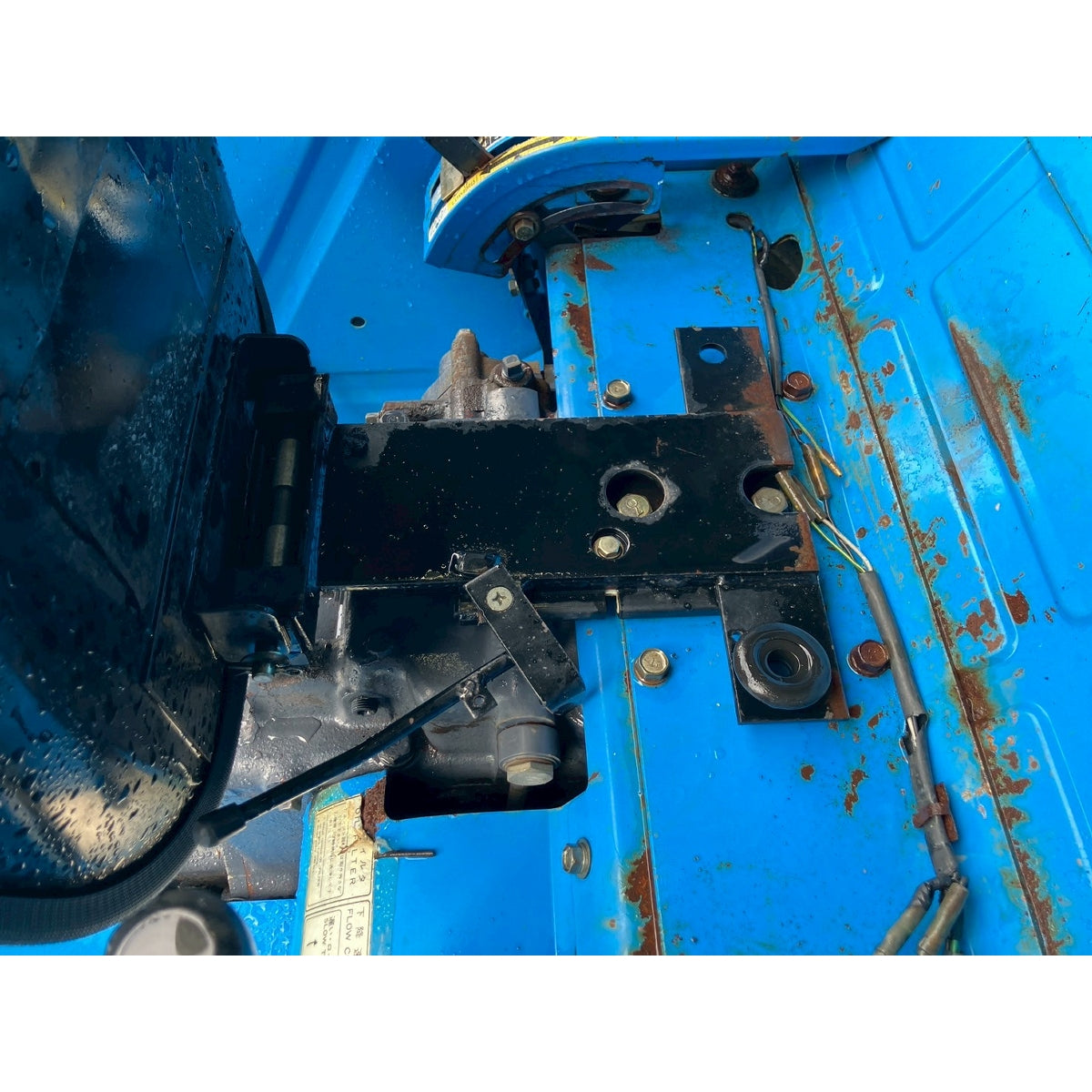 Tracteur Mitsubishi MT2201 1454h