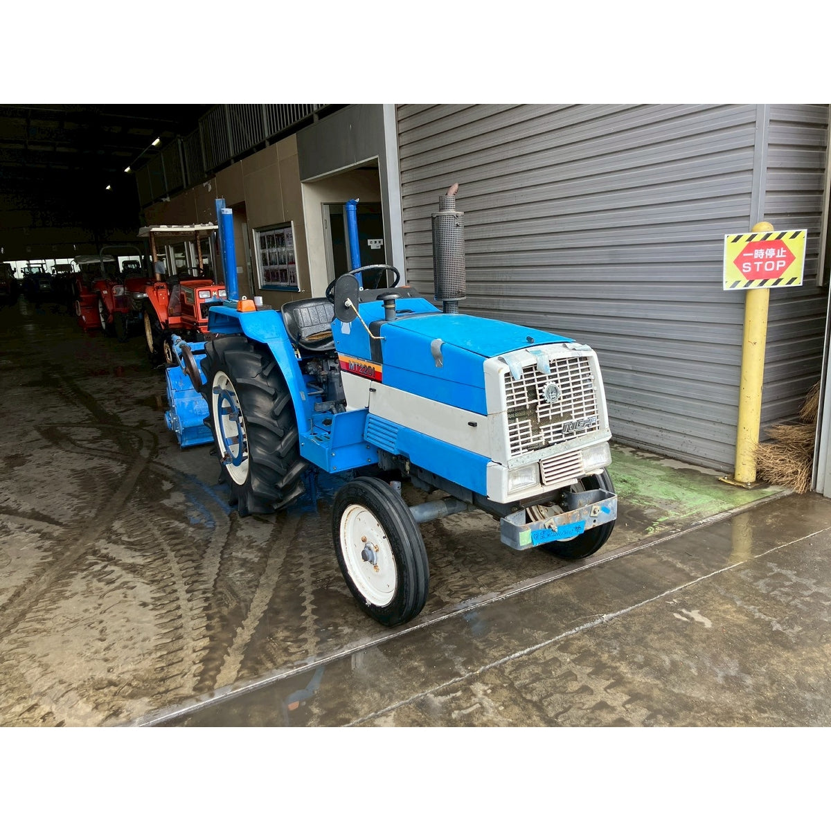 Tracteur Mitsubishi MT2201 1454h