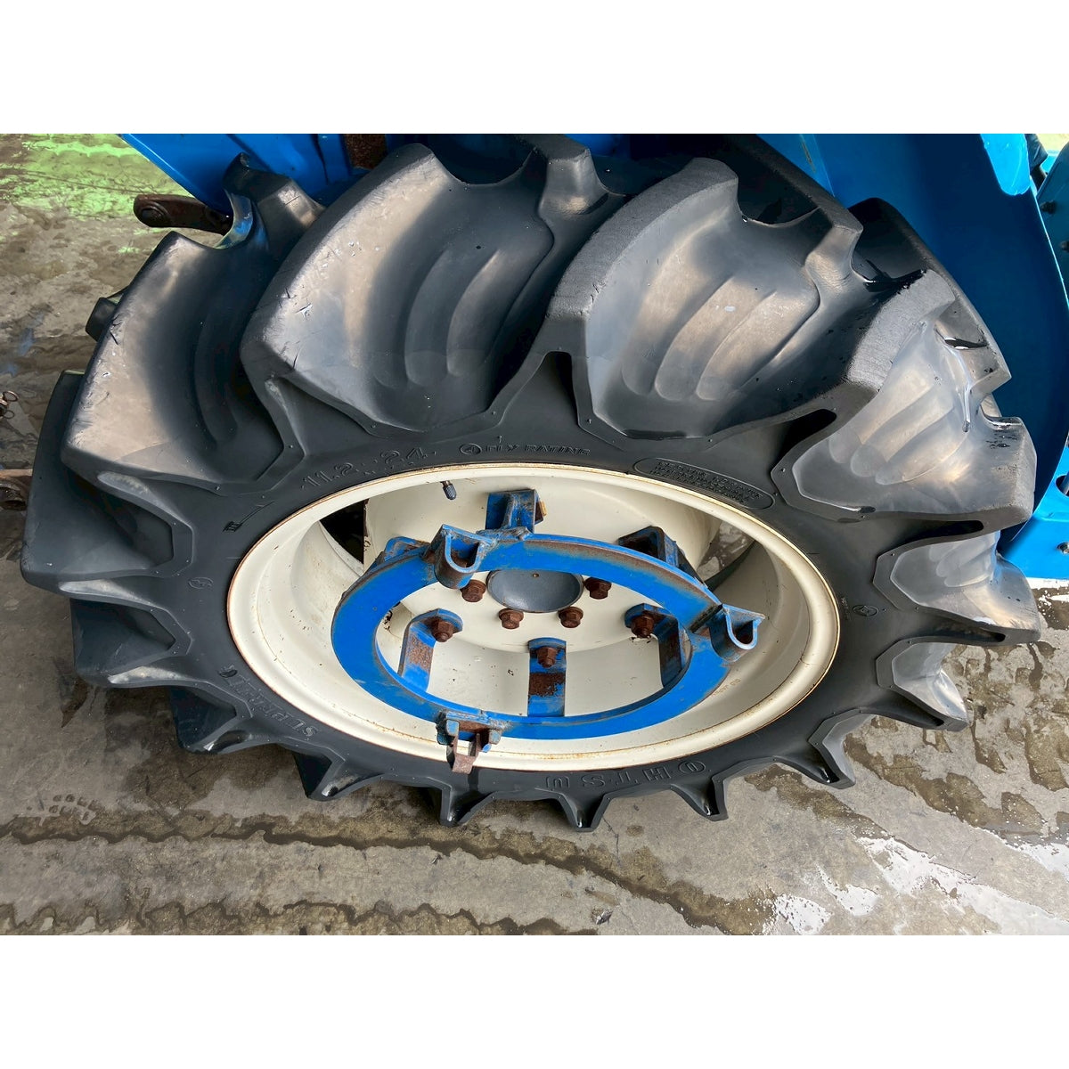 Tracteur Mitsubishi MT2201 1454h