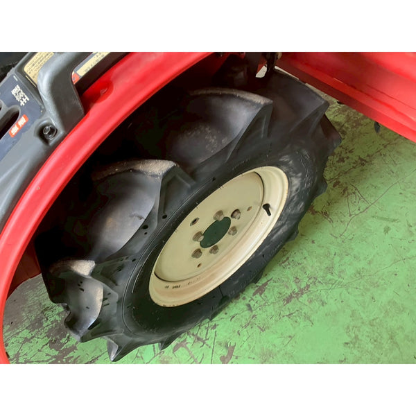 Tracteur Mitsubishi GF130 172h