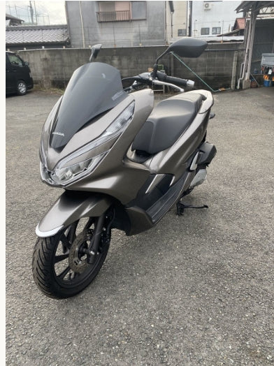 WM241020 Honda PCX125 JF81 gris