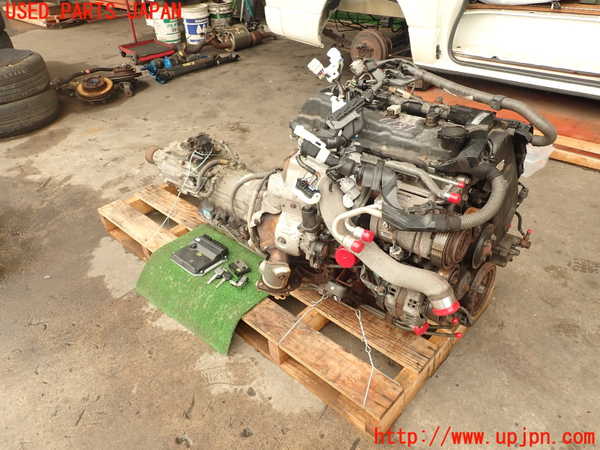 WP24012 Hiace Van série 200 (KDH206V) ensemble de transmission moteur (auxiliaires et ECU) (1KD-FTV) (4FAT) utilisé