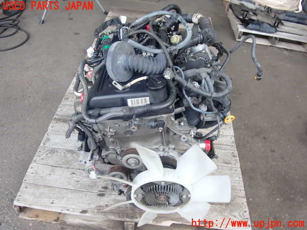 WP24022 HILUX SURF (TRN215W) Moteur 2TR-FE 4WD Used